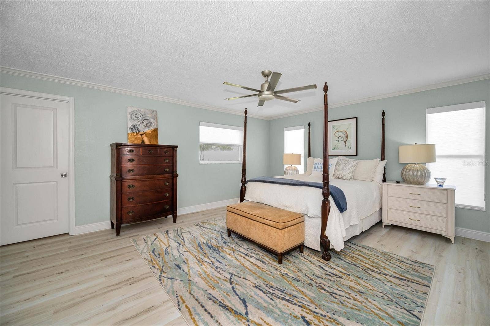 111 17TH STREET, Belleair Beach, FL 33786