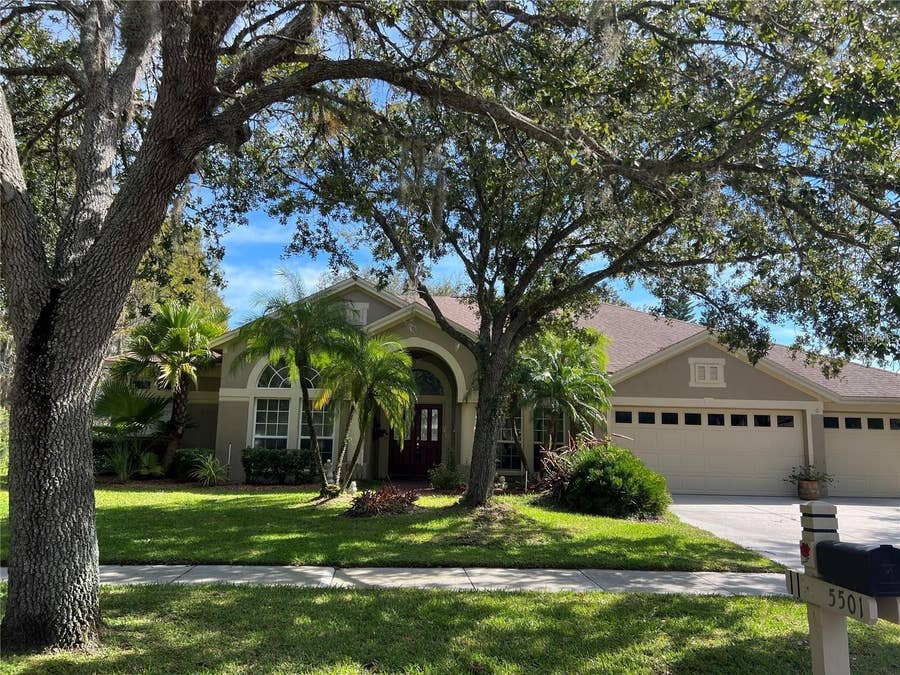 Property photo for 5501 REFLECTIONS BOULEVARD, Lutz, FL