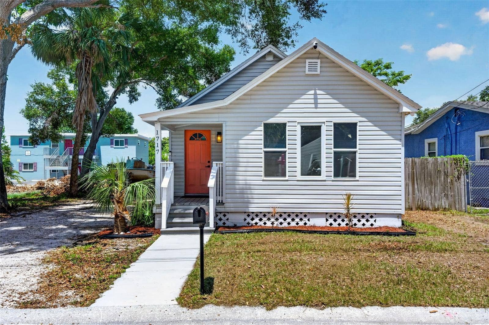 1717 18TH STREET S, St Petersburg, FL 33712 1717 18TH STREET S, St Petersburg, FL 33712