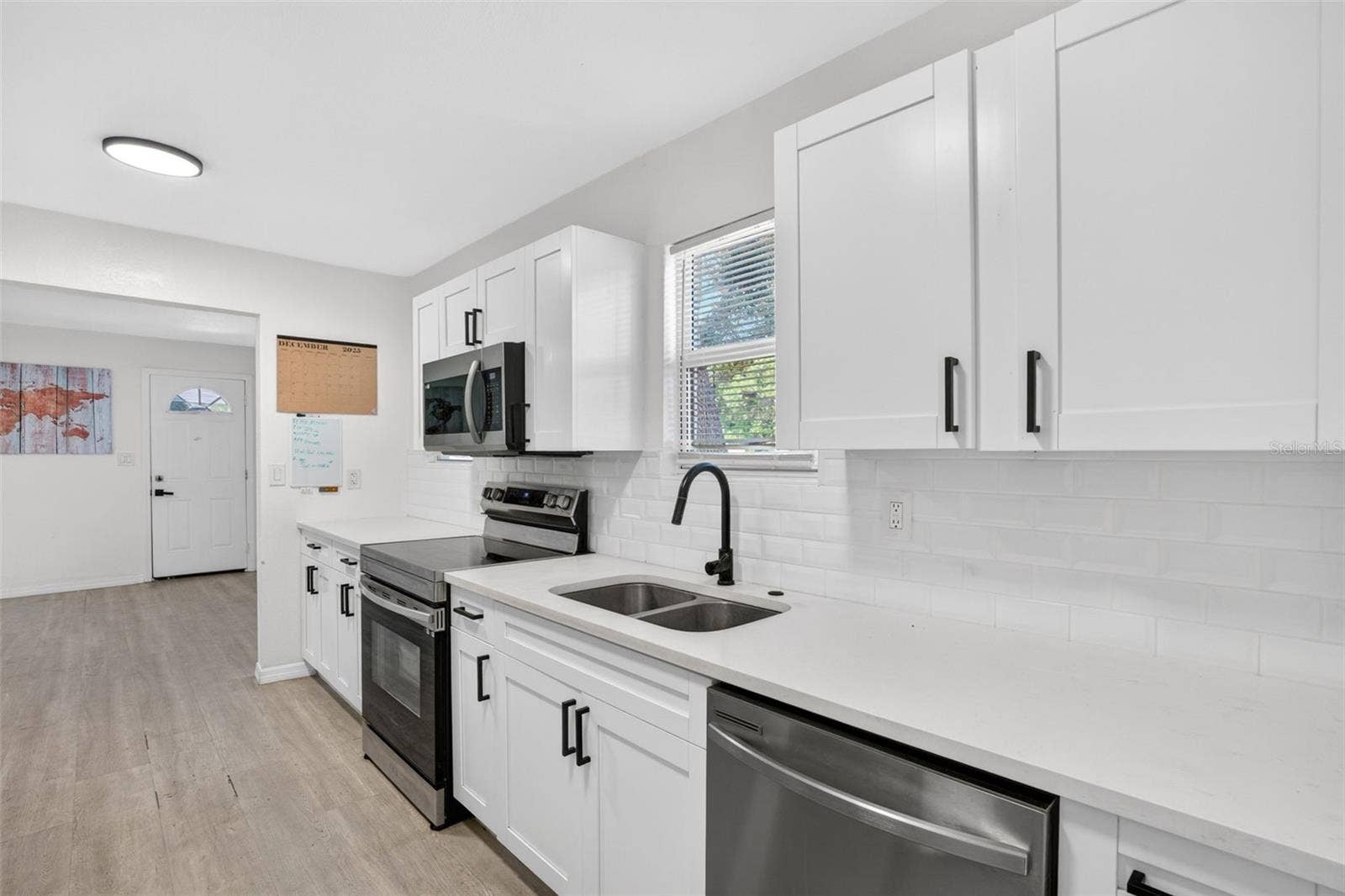 1717 18TH STREET S, St Petersburg, FL 33712 1717 18TH STREET S, St Petersburg, FL 33712