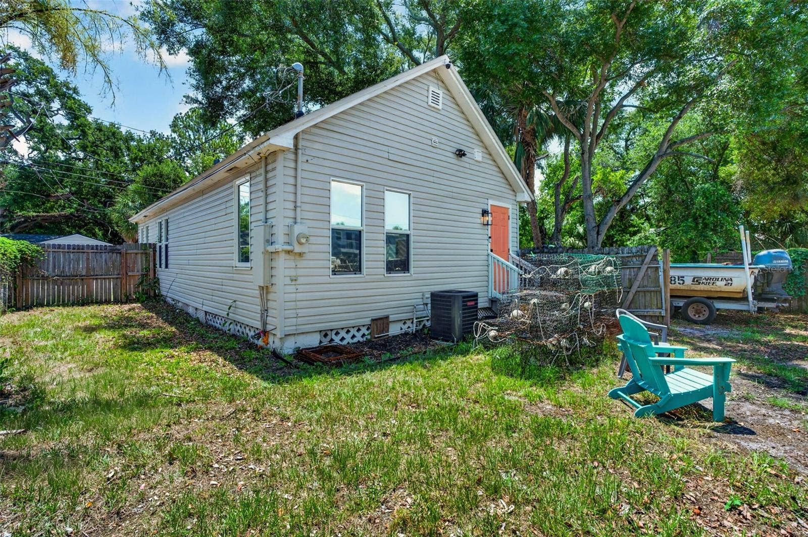 1717 18TH STREET S, St Petersburg, FL 33712 1717 18TH STREET S, St Petersburg, FL 33712