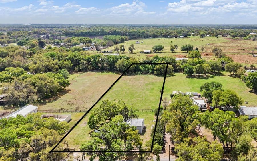 Property photo for 2101 LANIER ROAD, Plant City, FL