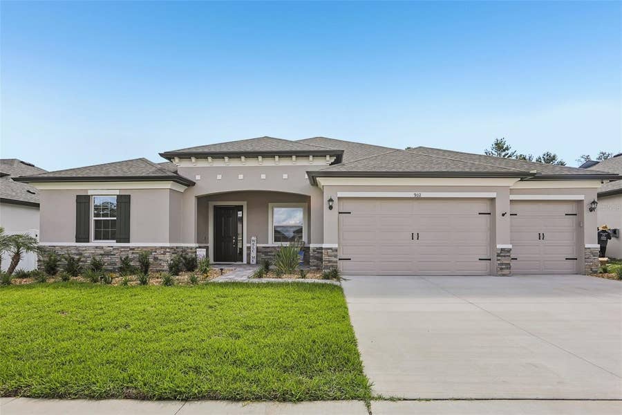 Property photo for 902 TIERRA DR, Spring Hill, FL