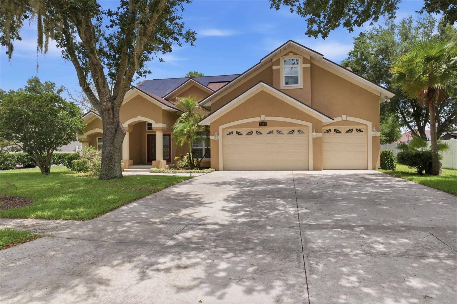 2112 HERITAGE CREST DRIVE, Valrico, FL 33594 2112 HERITAGE CREST DRIVE, Valrico, FL 33594