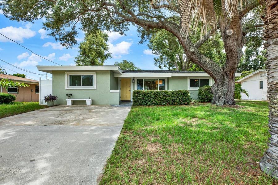 Property photo for 10908 104TH AVENUE, Largo, FL