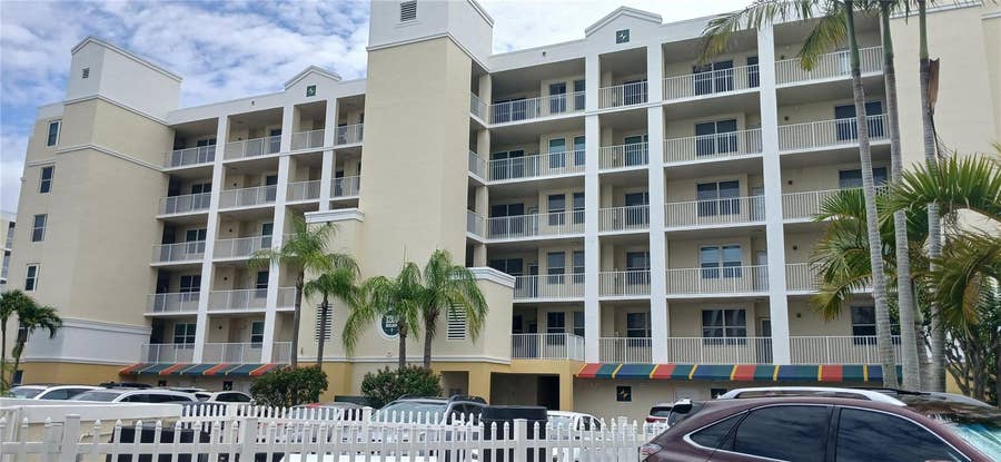 Property photo for 1200 COUNTRY CLUB DRIVE, #3302, Largo, FL