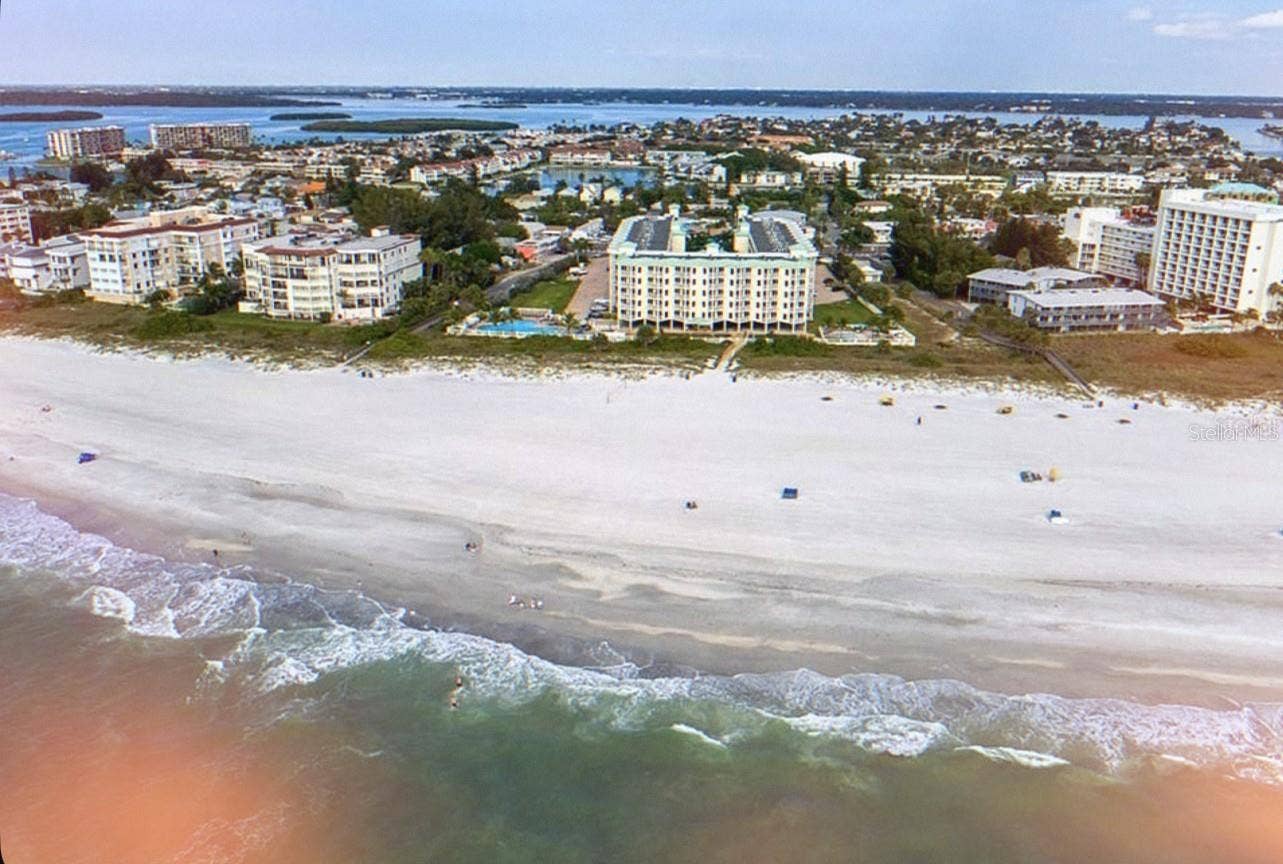 12000 GULF BOULEVARD, #304-W, Treasure Island, FL 33706