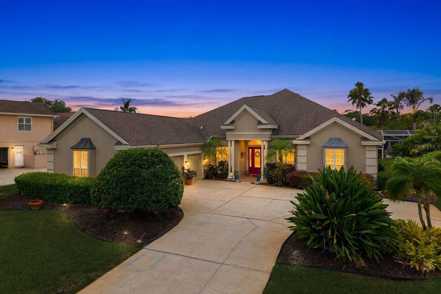 Property photo for 5442 MILLBROOK WAY, Palm Harbor, FL