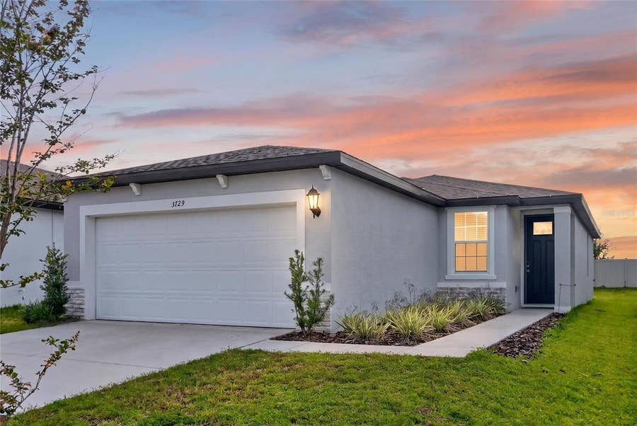 Property photo for 3729 RADIANT MOUNTAIN DRIVE, Plant City, FL