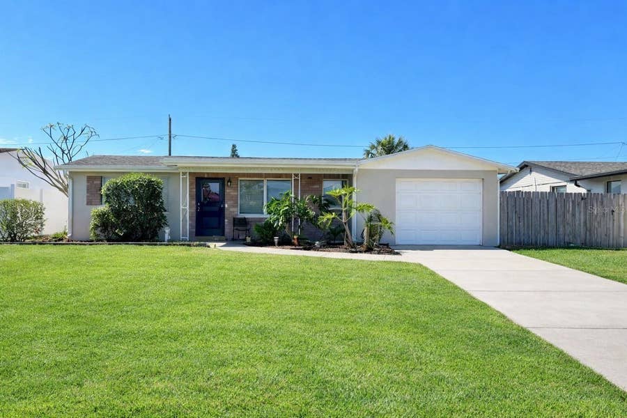 Property photo for 8434 77TH AVE, Seminole, FL