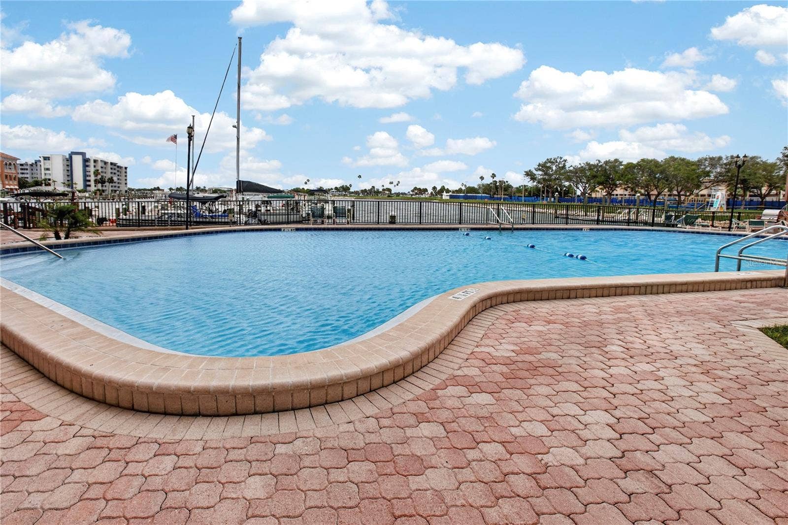 10355 PARADISE BOULEVARD, #907, Treasure Island, FL 33706