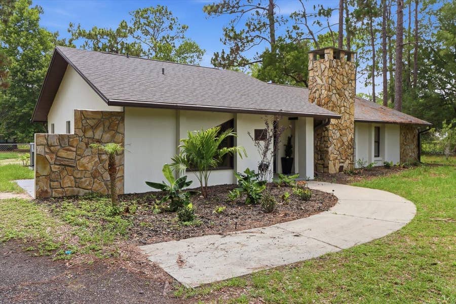 Property photo for 6950 W HILGER COURT, Homosassa, FL