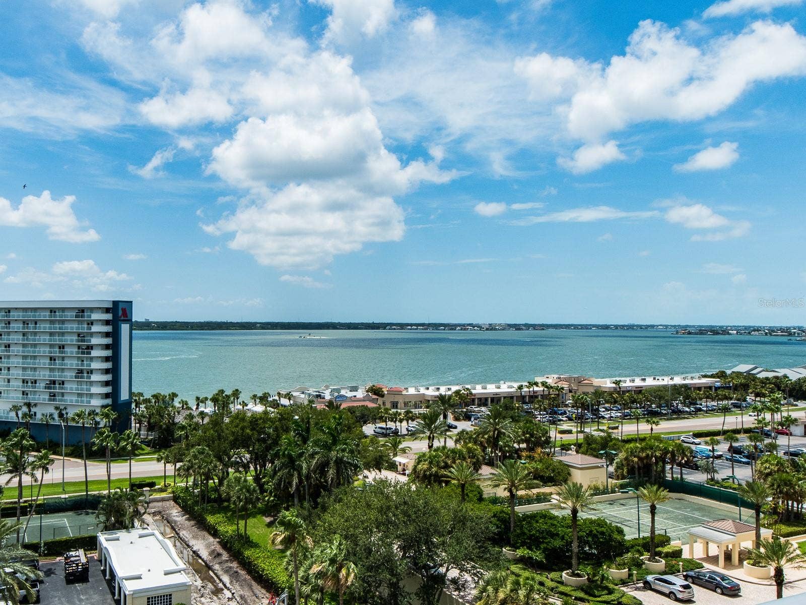 1180 GULF BOULEVARD, #906, Clearwater Beach, FL 33767 1180 GULF BOULEVARD, #906, Clearwater Beach, FL 33767