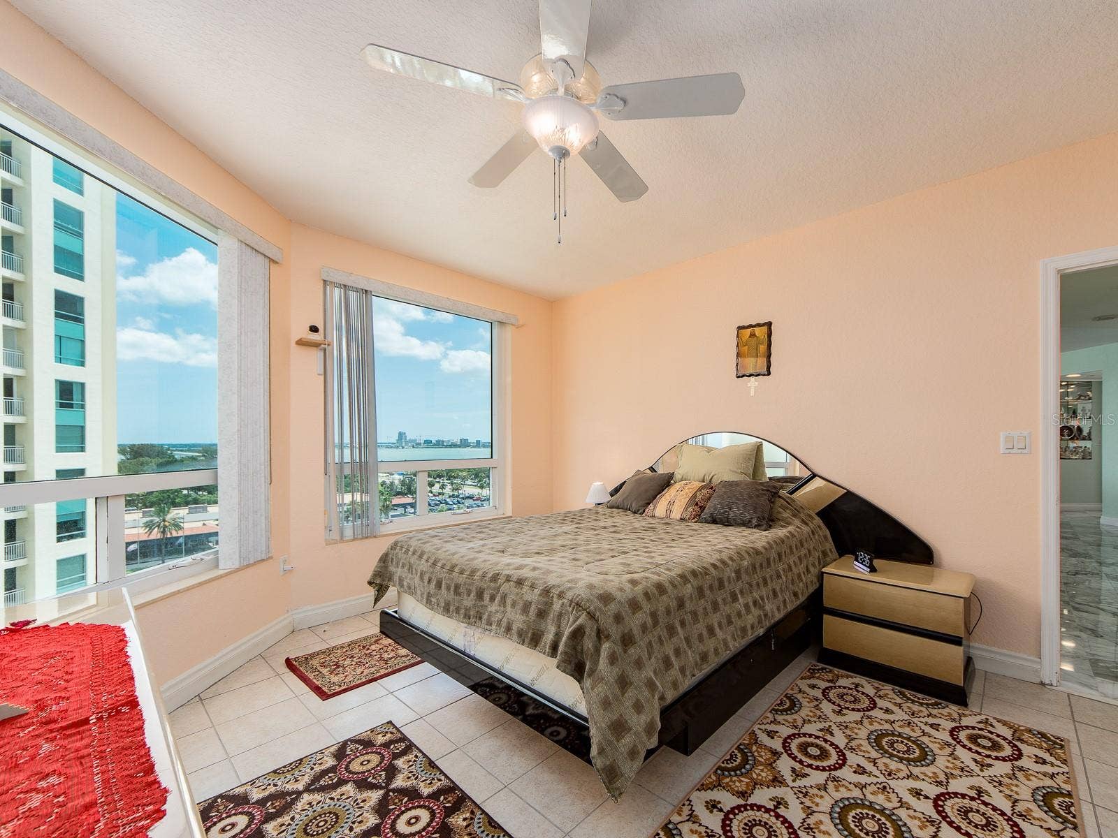 1180 GULF BOULEVARD, #906, Clearwater Beach, FL 33767 Second bedroom