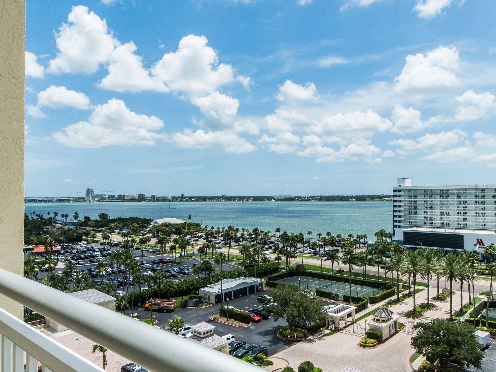 1180 GULF BOULEVARD, #906, Clearwater Beach, FL 33767 1180 GULF BOULEVARD, #906, Clearwater Beach, FL 33767