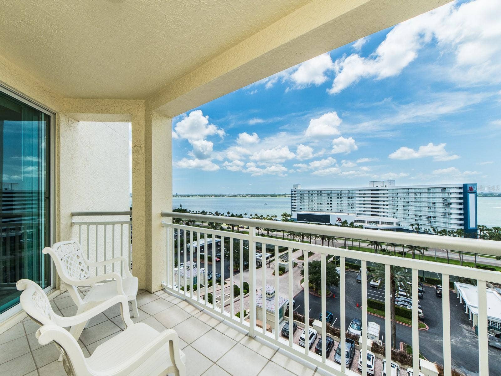 1180 GULF BOULEVARD, #906, Clearwater Beach, FL 33767 Primary Private balcony