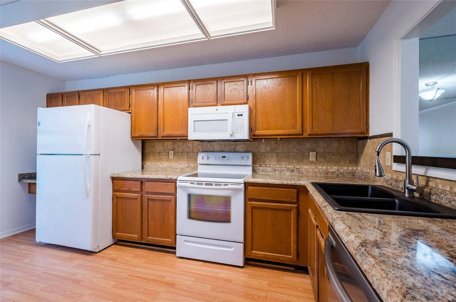 3164 VALLEY OAKS DRIVE, #3164, Tampa, FL 33618 3164 VALLEY OAKS DRIVE, #3164, Tampa, FL 33618
