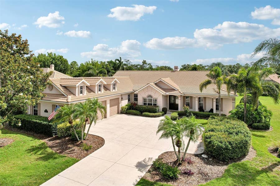 Property photo for 6615 BUTLERS CREST DRIVE, Bradenton, FL
