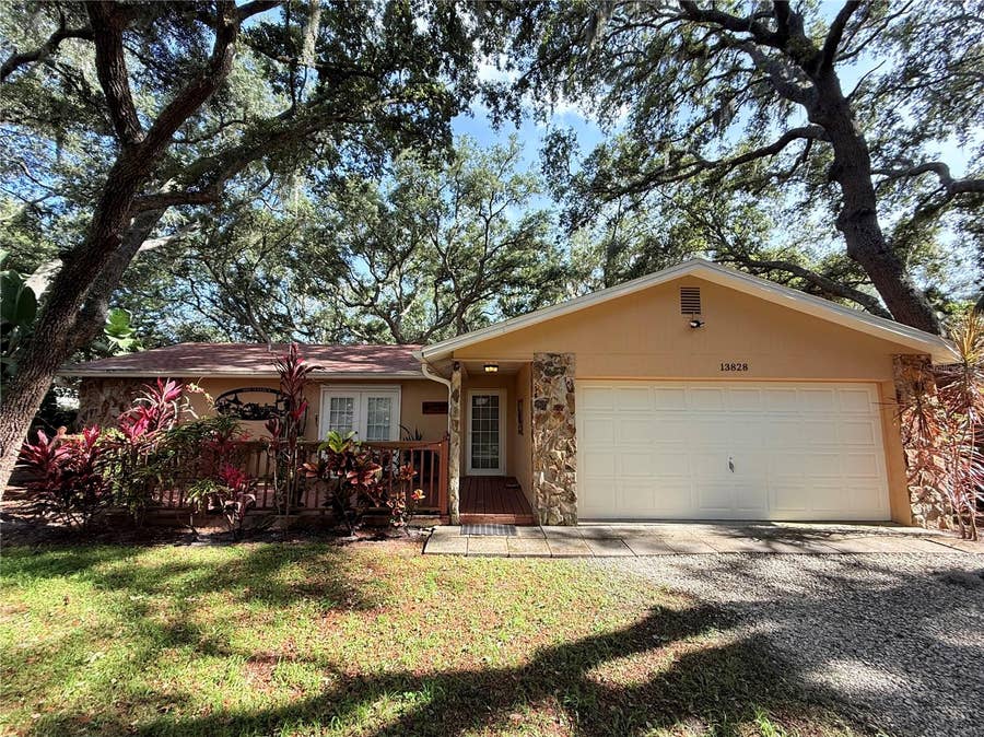 Property photo for 13828 FRIENDSHIP LANE, Odessa, FL