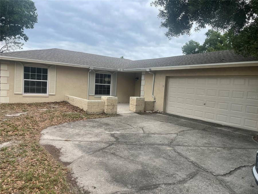 Property photo for 906 ESSEX ROAD, Brandon, FL