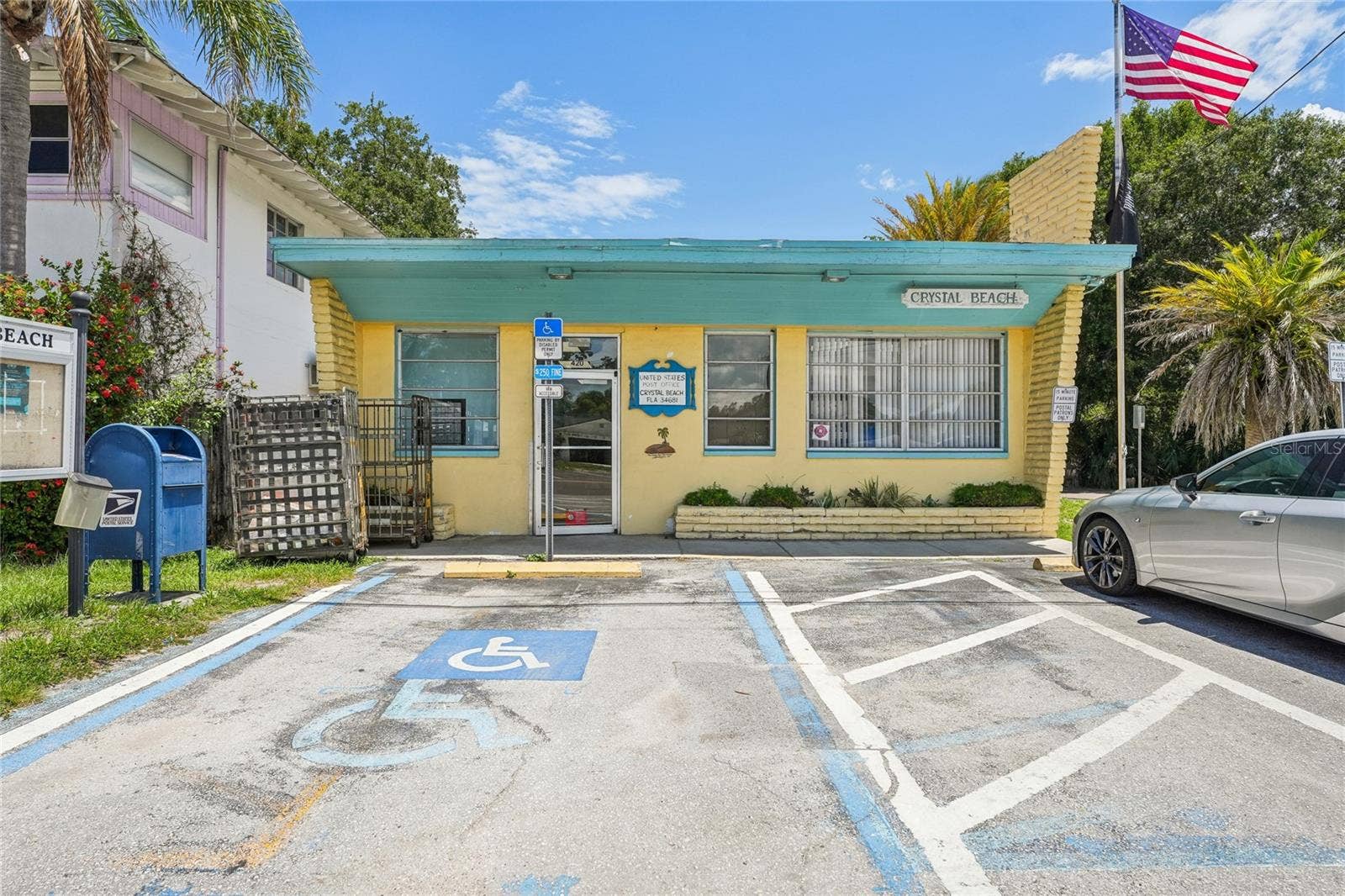 416 TENNESSEE AVENUE, Crystal Beach, FL 34681 post office