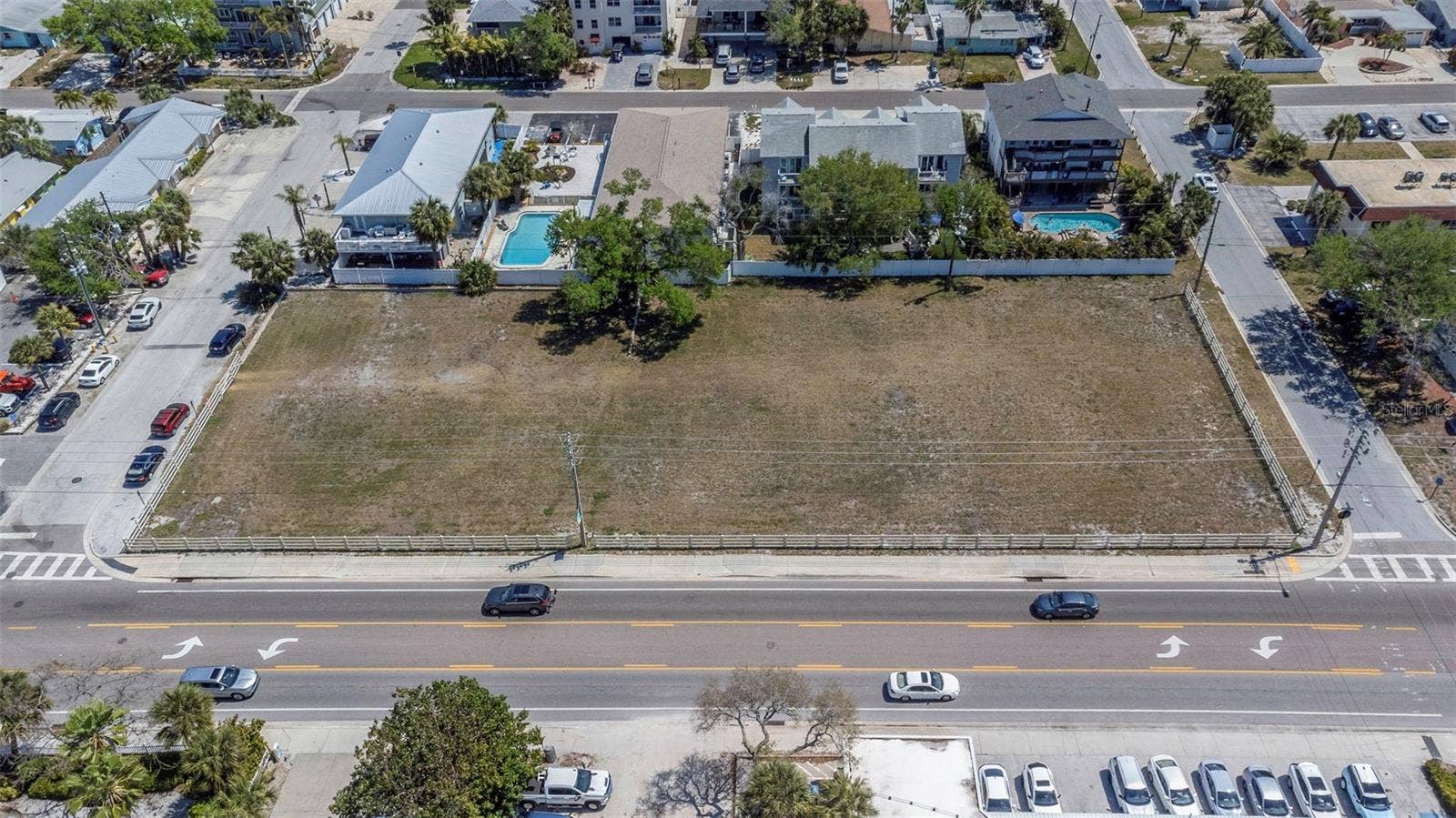 2300 GULF BOULEVARD, Indian Rocks Beach, FL 33785 2300 GULF BOULEVARD, Indian Rocks Beach, FL 33785