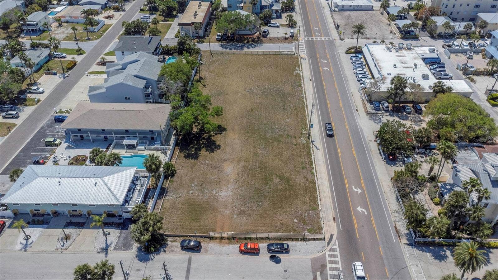 2300 GULF BOULEVARD, Indian Rocks Beach, FL 33785 2300 GULF BOULEVARD, Indian Rocks Beach, FL 33785