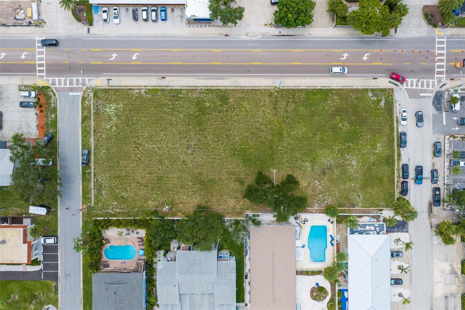 2300 GULF BOULEVARD, Indian Rocks Beach, FL 33785 2300 GULF BOULEVARD, Indian Rocks Beach, FL 33785