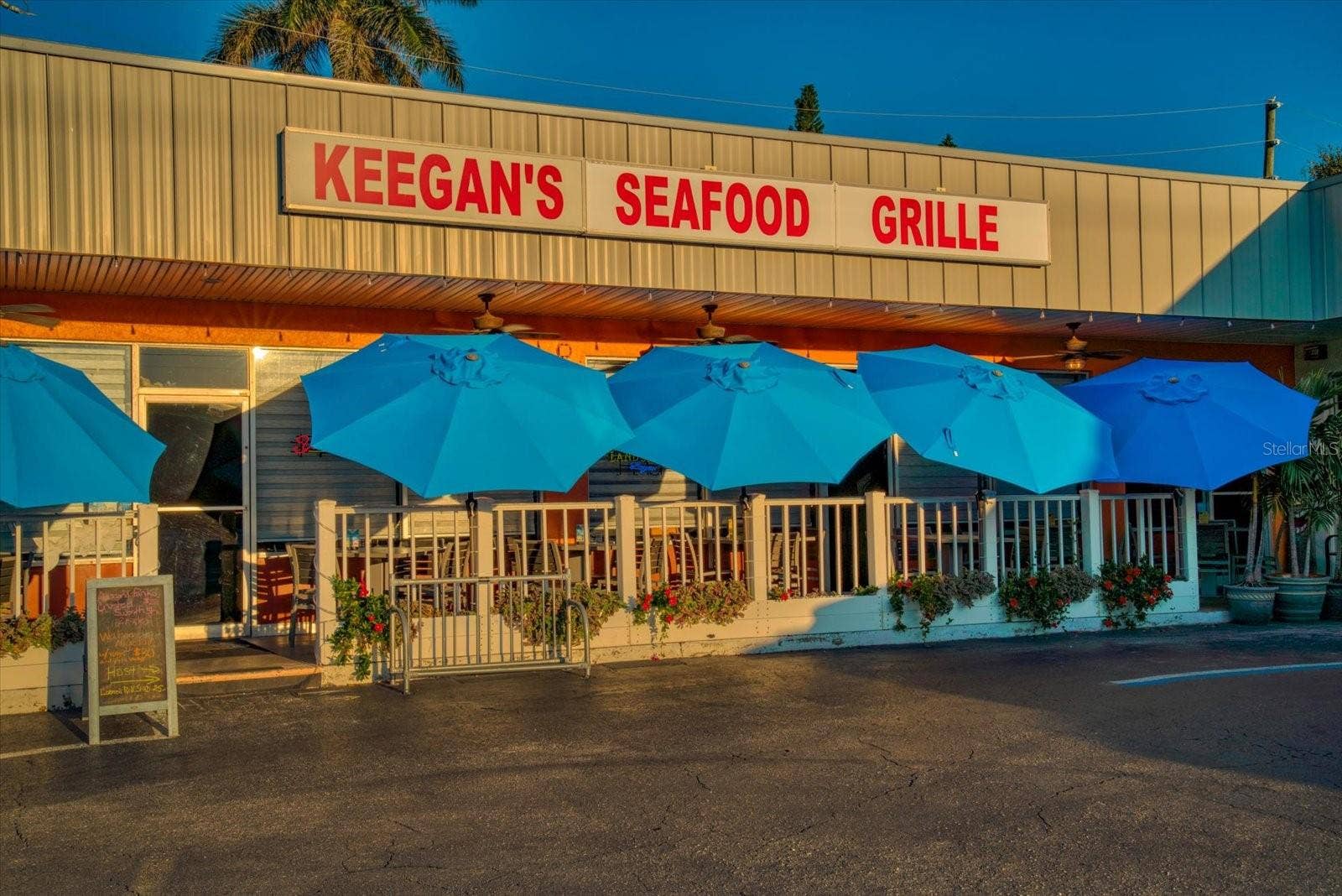 2300 GULF BOULEVARD, Indian Rocks Beach, FL 33785 Plenty of eateries to choose from in IRB.