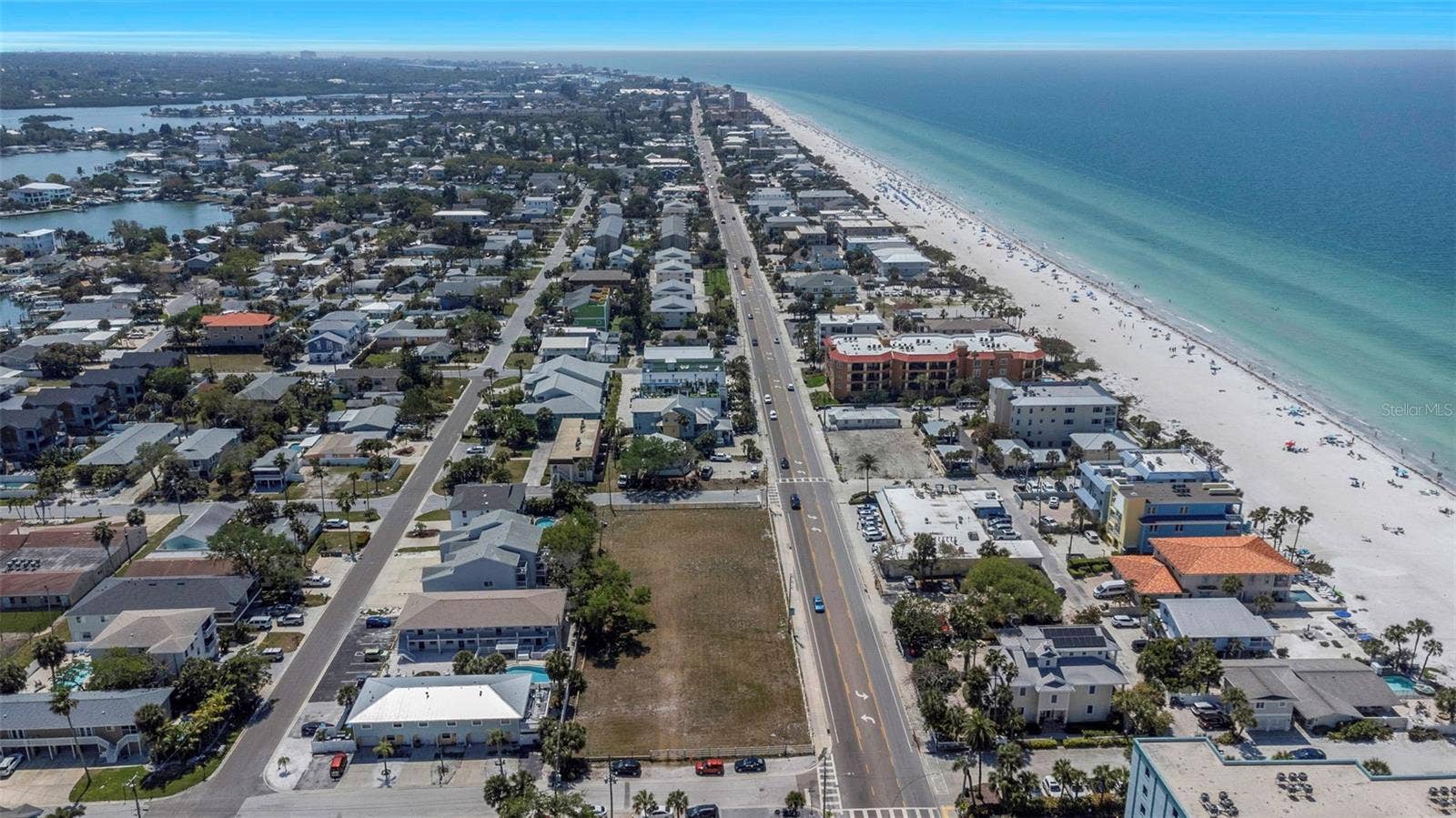 2300 GULF BOULEVARD, Indian Rocks Beach, FL 33785 2300 GULF BOULEVARD, Indian Rocks Beach, FL 33785