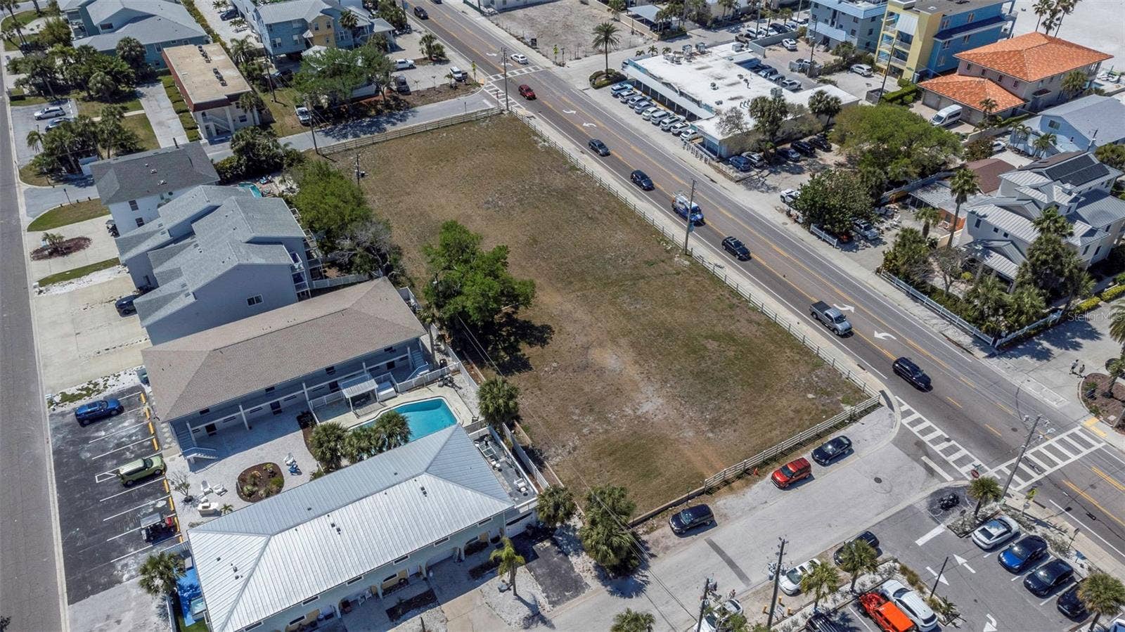 2300 GULF BOULEVARD, Indian Rocks Beach, FL 33785 2300 GULF BOULEVARD, Indian Rocks Beach, FL 33785