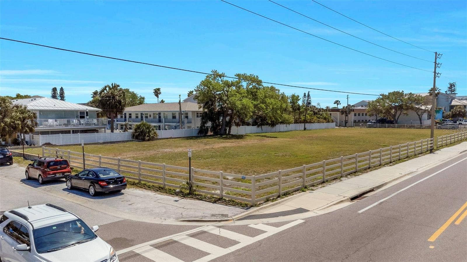 2300 GULF BOULEVARD, Indian Rocks Beach, FL 33785 2300 GULF BOULEVARD, Indian Rocks Beach, FL 33785