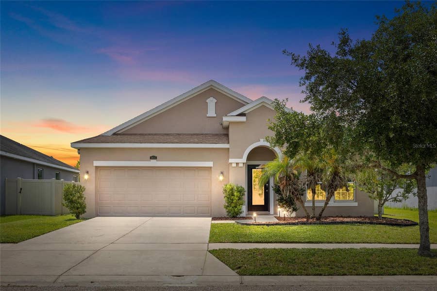 Property photo for 3851 PACENTE LOOP, Wesley Chapel, FL