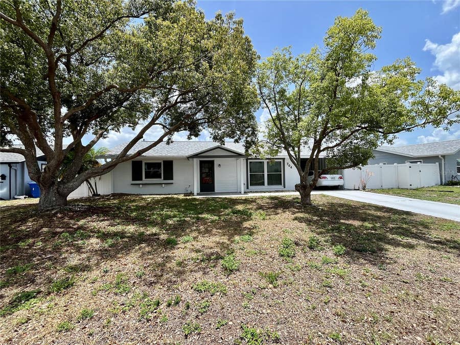 Property photo for 704 TORREY PINES AVENUE, Sun City Center, FL
