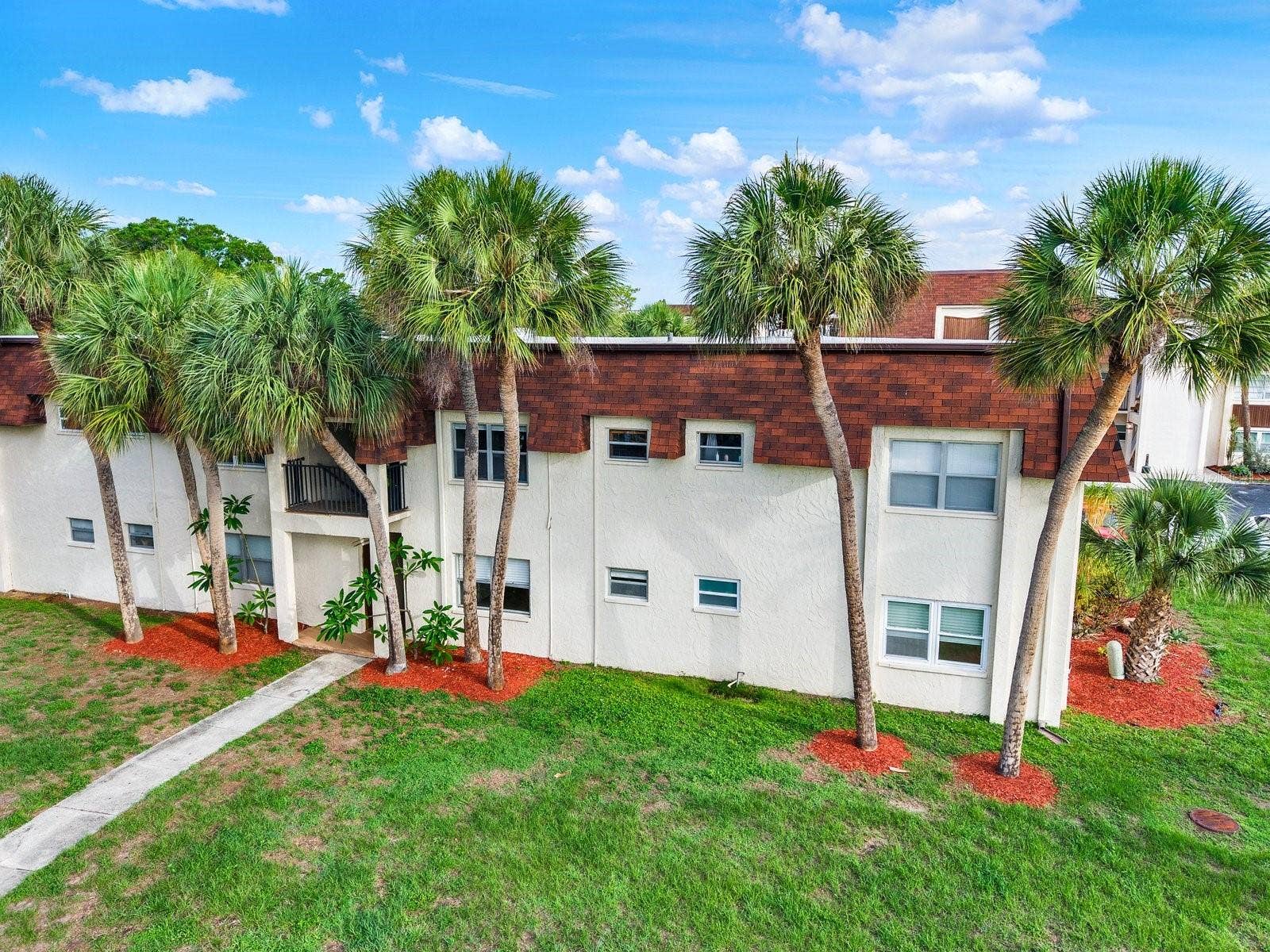 6360 1ST STREET N, #103, St Petersburg, FL 33702