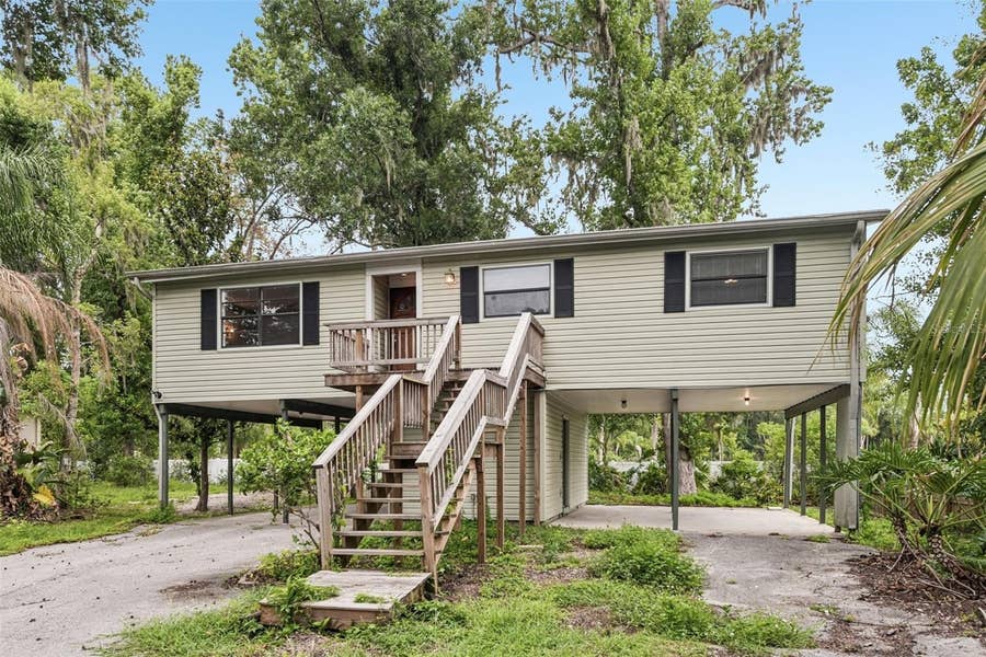 Property photo for 18411 AUTUMN MIST DRIVE, Lutz, FL