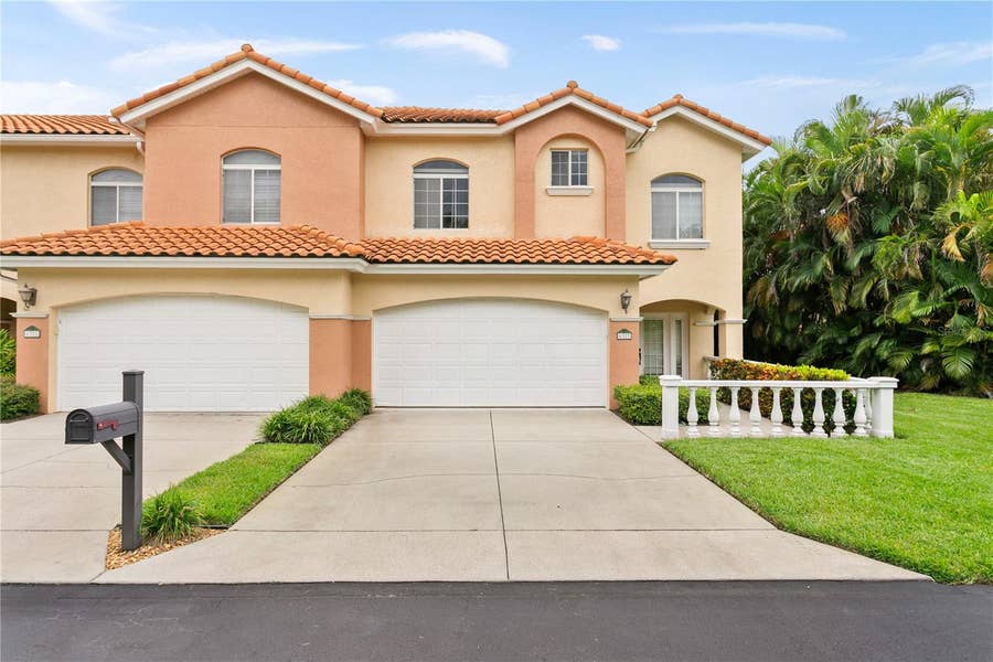 Property photo for 6323 VISTA VERDE DRIVE E, St Petersburg, FL