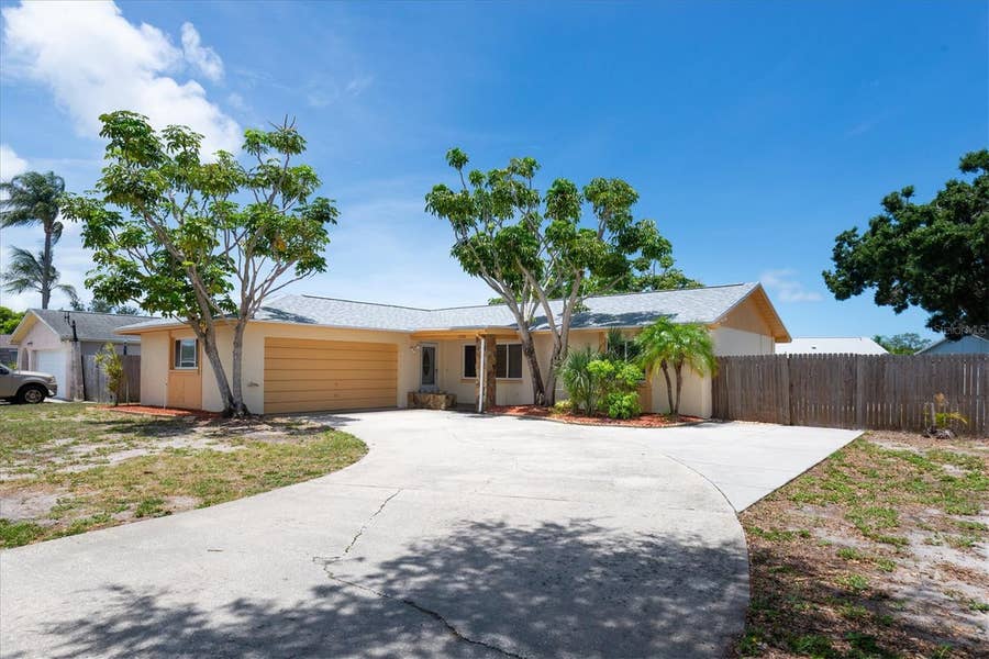 Property photo for 13200 RIDGE ROAD, Largo, FL