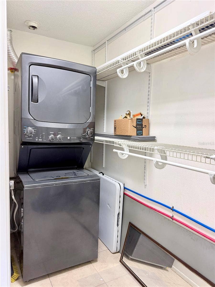 4313 TAHITIAN GARDENS CIRCLE, #C, Holiday, FL 34691 Laundry room