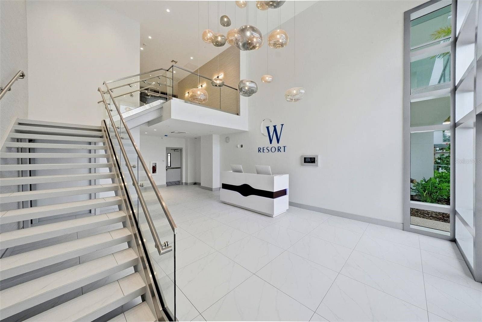 411 E SHORE DRIVE, #601, Clearwater Beach, FL 33767 Lobby
