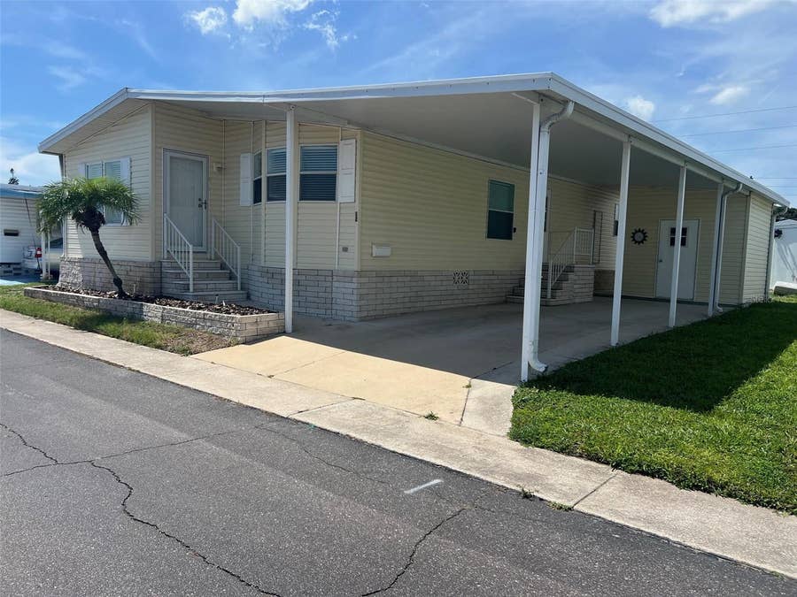 Property photo for 12 THATCH PALM STREET W, Largo, FL