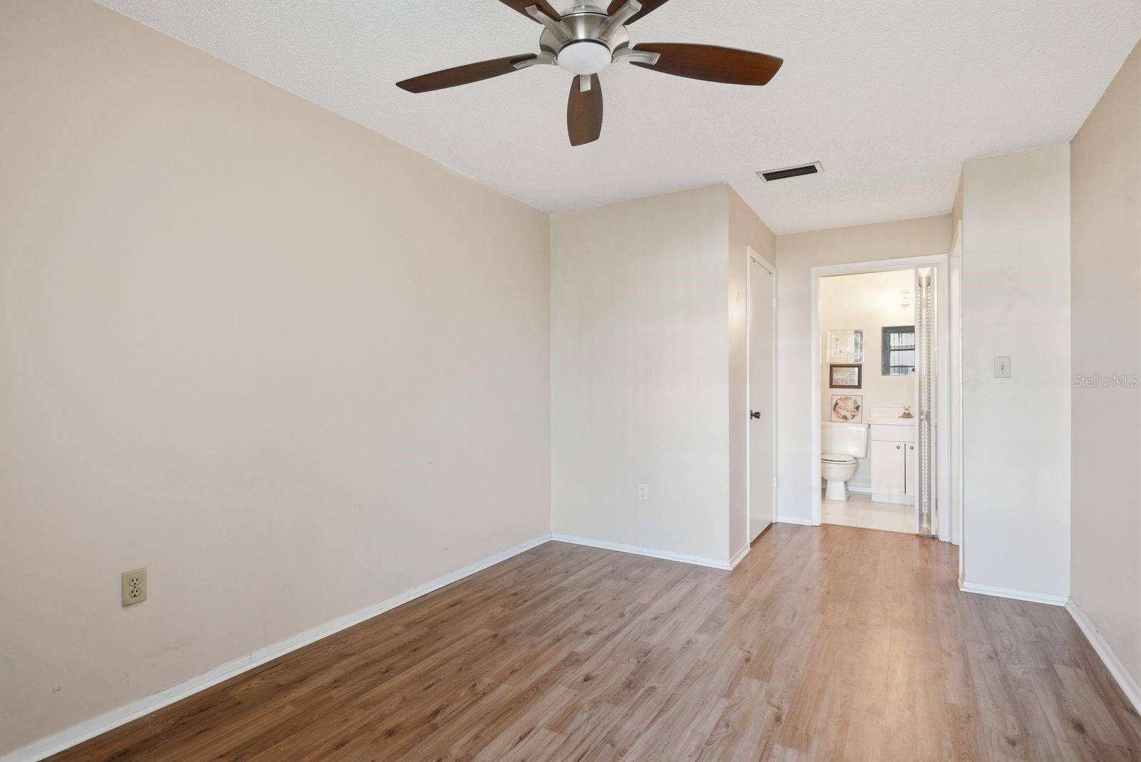4344 TAHITIAN GARDENS CIRCLE, #B, Holiday, FL 34691 4344 TAHITIAN GARDENS CIRCLE, #B, Holiday, FL 34691