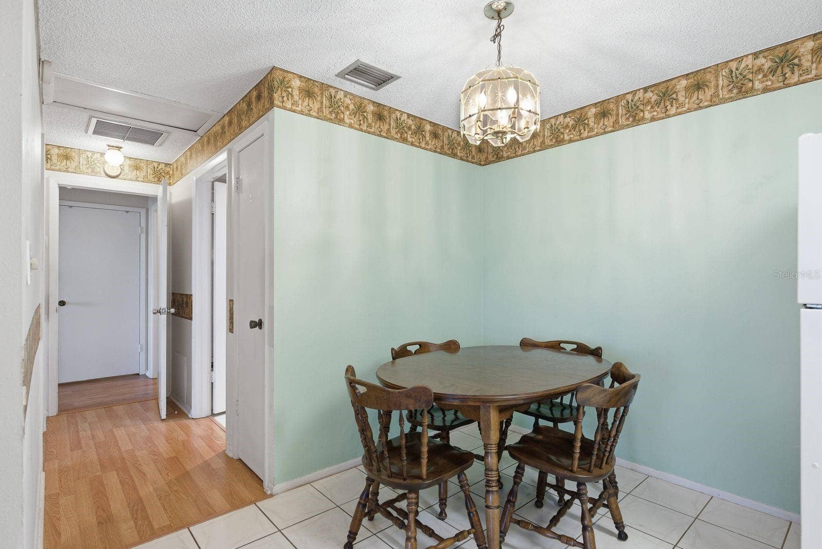 4344 TAHITIAN GARDENS CIRCLE, #B, Holiday, FL 34691 4344 TAHITIAN GARDENS CIRCLE, #B, Holiday, FL 34691