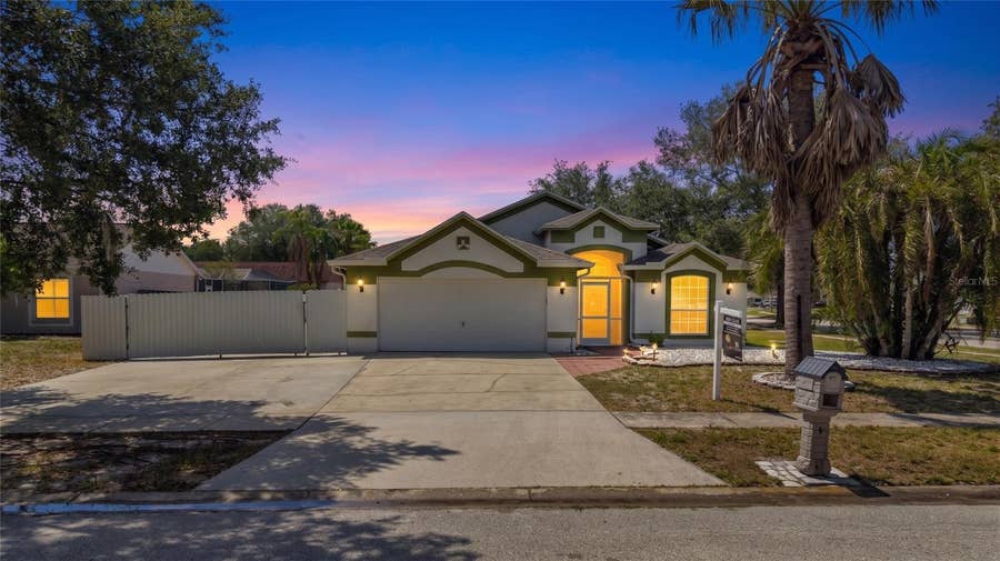 Property photo for 10536 SALISBURY STREET, Riverview, FL
