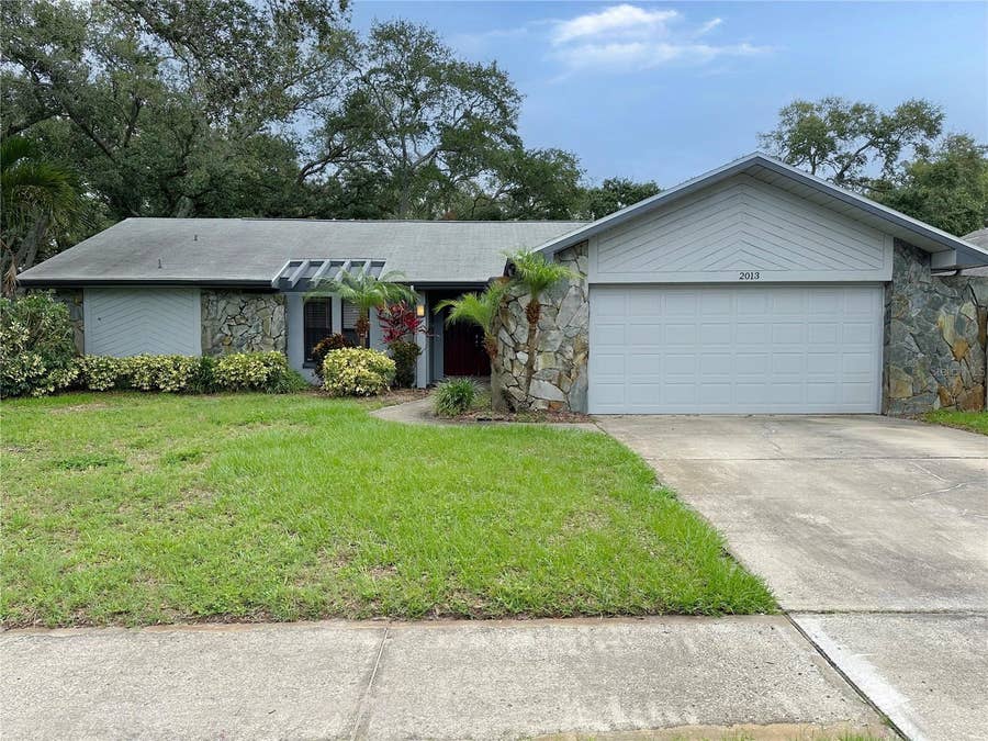 Property photo for 2013 KAMENSKY ROAD, Clearwater, FL
