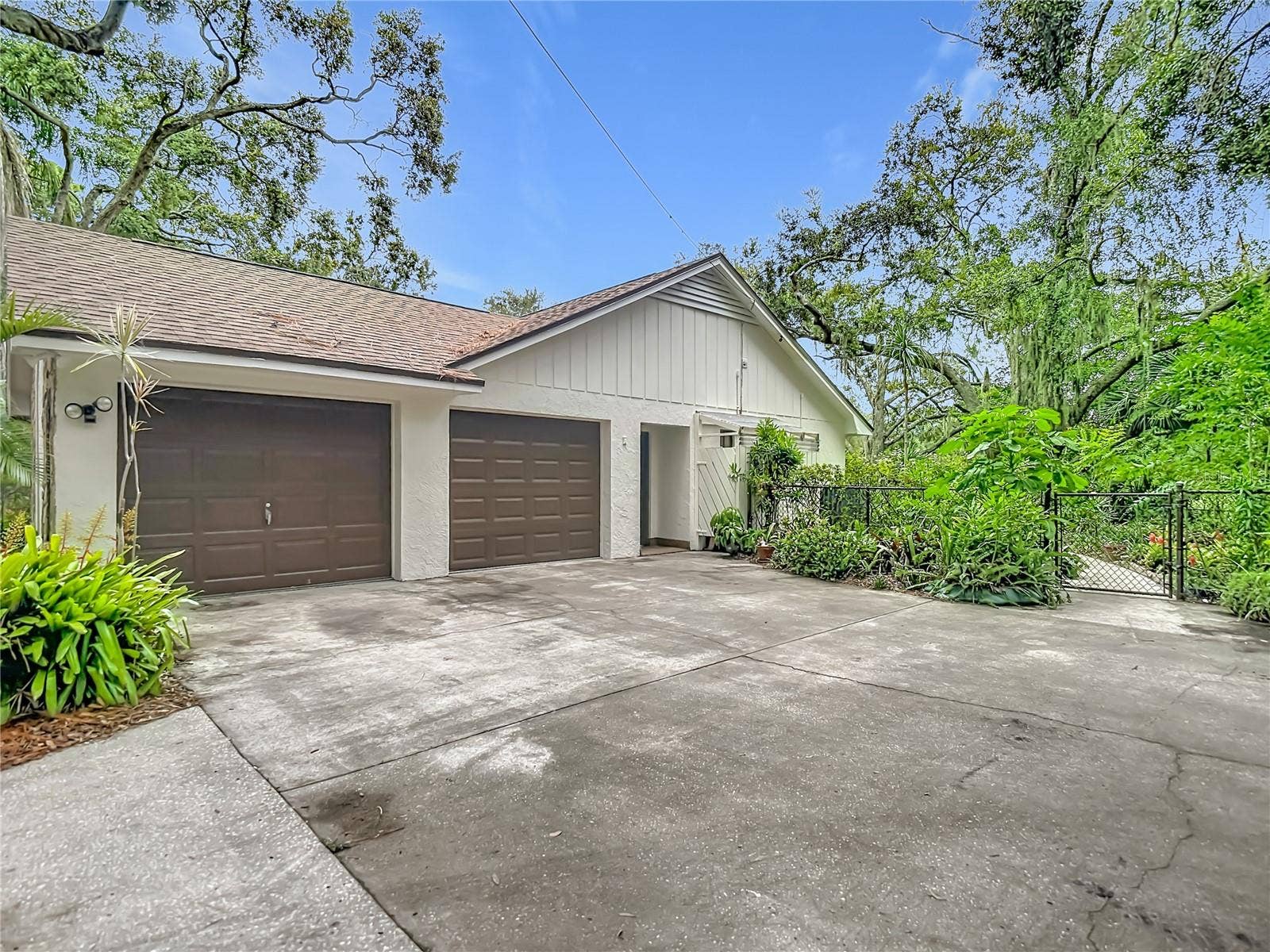 12721 N ARMENIA AVENUE, Tampa, FL 33612 12721 N ARMENIA AVENUE, Tampa, FL 33612
