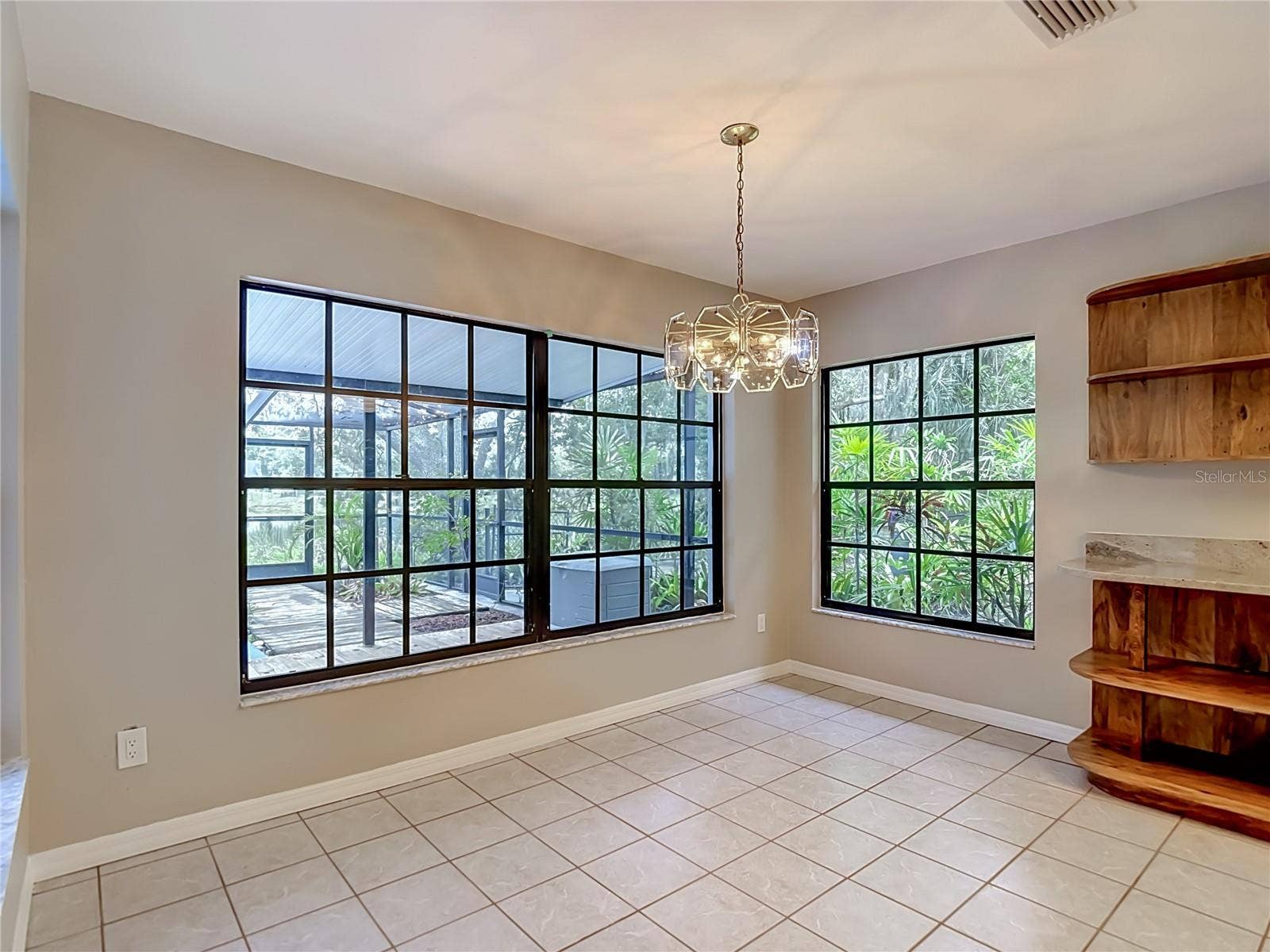 12721 N ARMENIA AVENUE, Tampa, FL 33612 12721 N ARMENIA AVENUE, Tampa, FL 33612