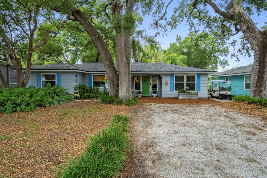 Property photo for 818 WILKIE STREET, Dunedin, FL
