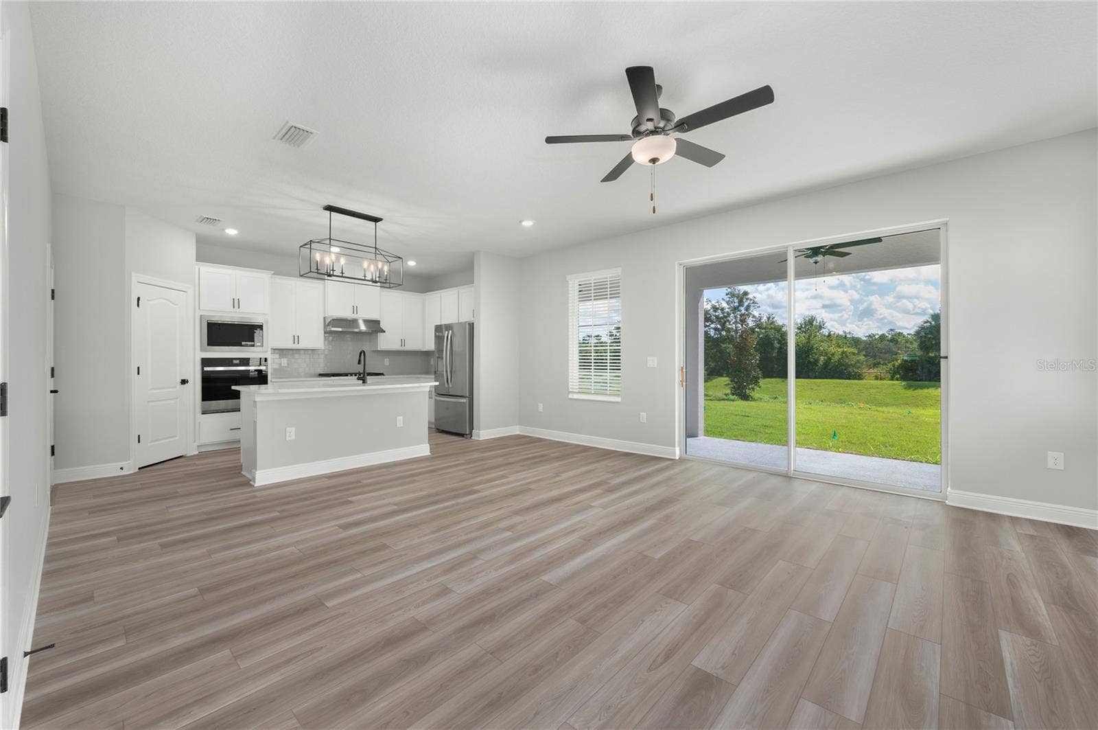 7657 SOMERSWORTH DRIVE, Kissimmee, FL 34747 7657 SOMERSWORTH DRIVE, Kissimmee, FL 34747