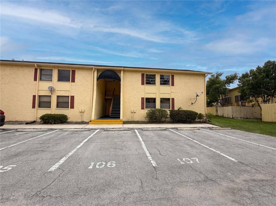Property photo for 7503 DOLONITA DRIVE, Tampa, FL